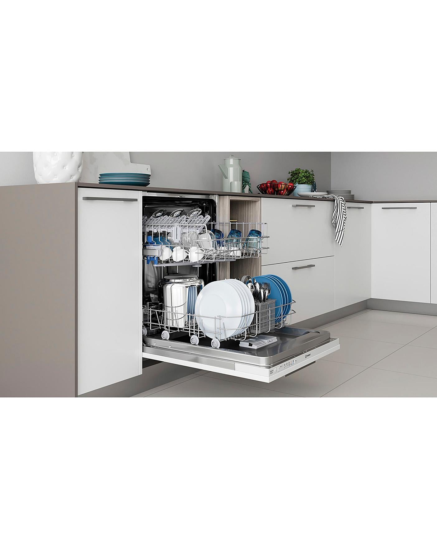  Indesit DIE 2B19 UK Integrated 13-place Full-Size Dishwasher