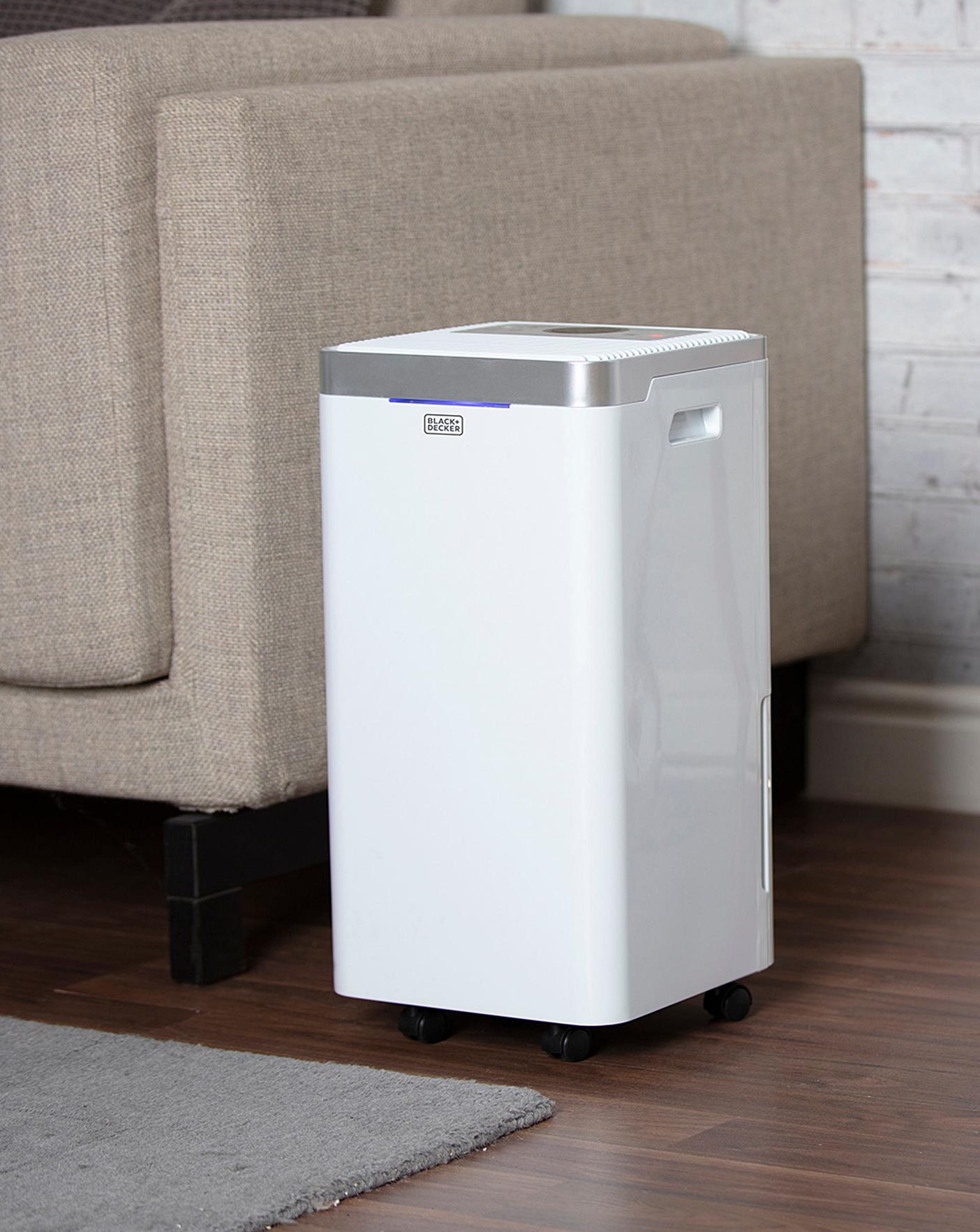 Black & Decker Black + Decker BXEH60003GB 12 Litre Dehumidifier