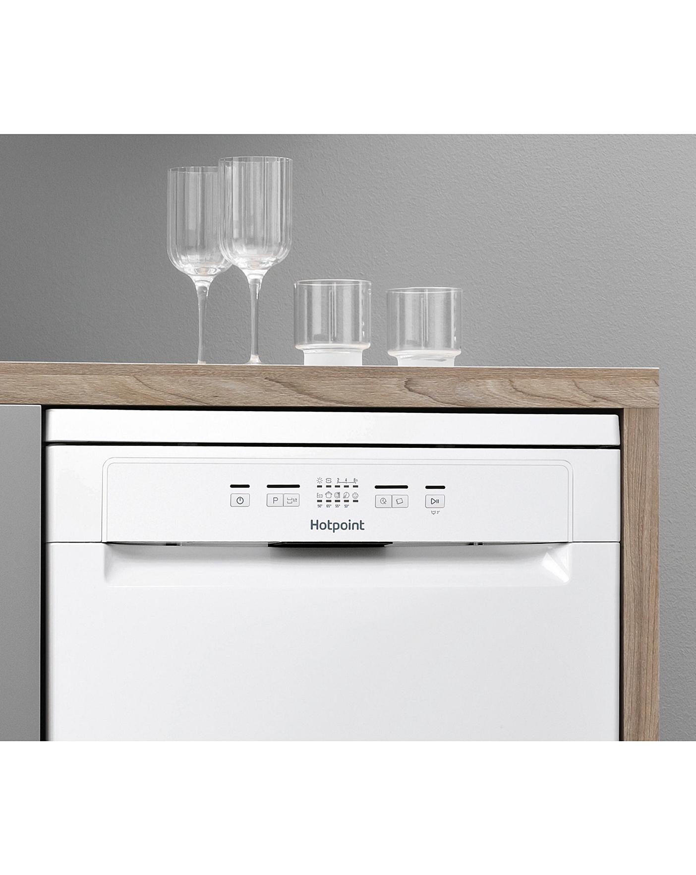  Hotpoint HFE 2B+26 C N UK Freestanding 14-place Full-Size Dishwasher - White