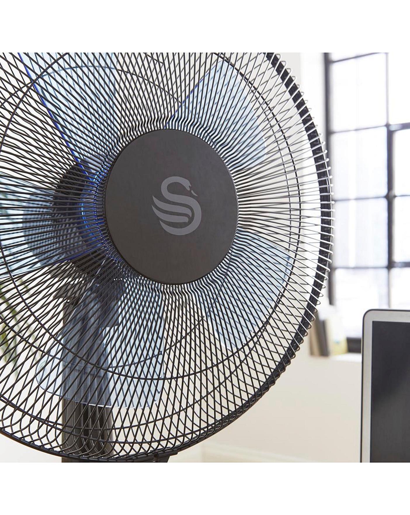 Swan SFA23022N 12 Inch Activair Silent Desk Fan