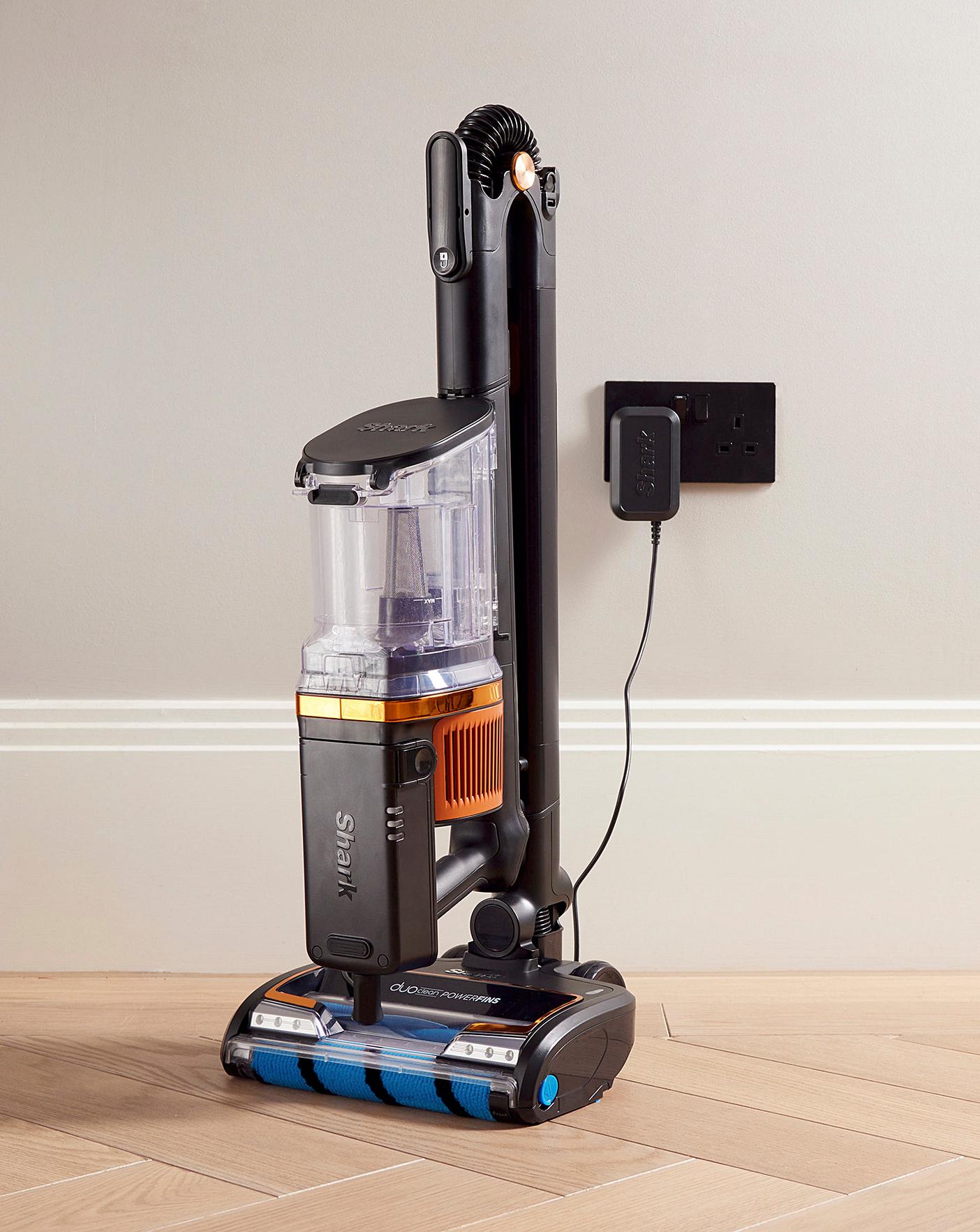  Shark Anti Hair Wrap Cordless Vacuum With PowerFins & Flexology