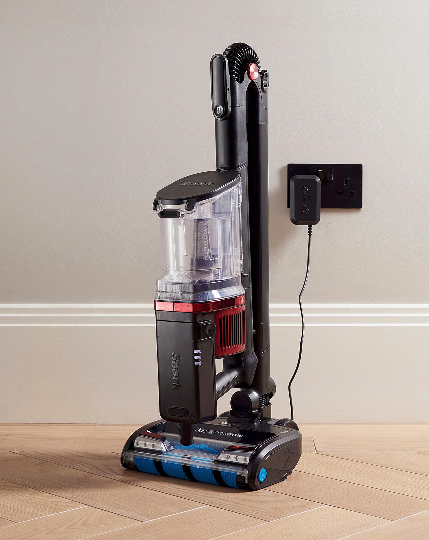  Shark Anti Hair Wrap Cordless Vacuum With PowerFins, Flexology & TruePet