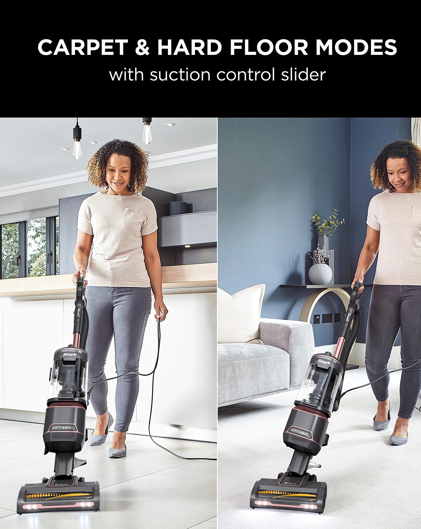  Shark Anti Hair Wrap Upright Vacuum Cleaner With Lift-Away, Pet Model [NZ690UKT]
