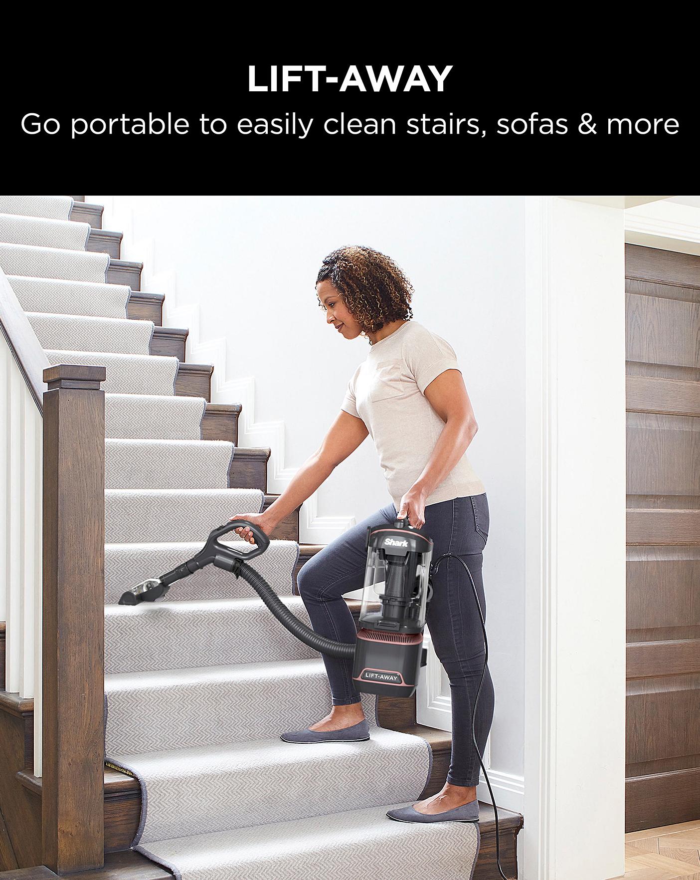  Shark Anti Hair Wrap Upright Vacuum Cleaner With Lift-Away, Pet Model [NZ690UKT]